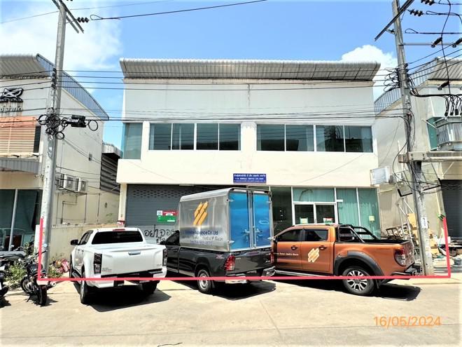 ท่าข้าม เขตบางขุนเทียน กรุงเทพมหานคร